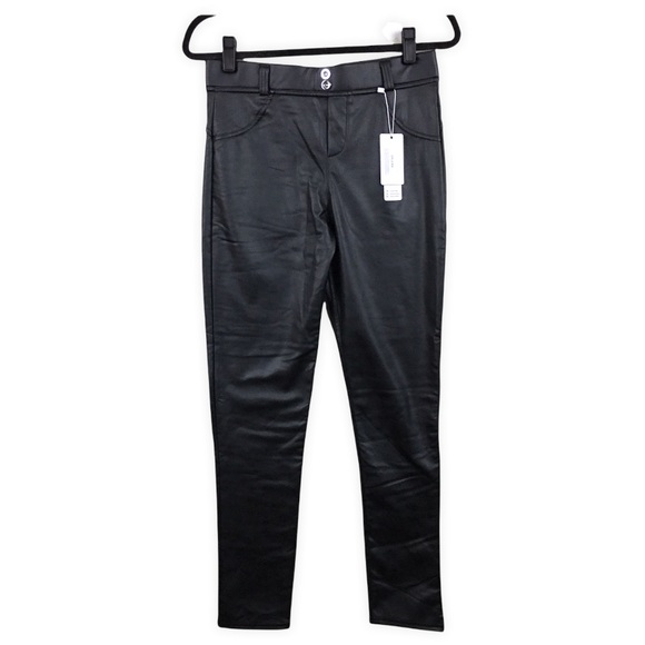 Dallns Black Faux Leather Shaping Push Up Pants NWT - Picture 6 of 14